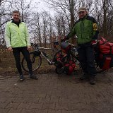 44 mimo szklanki na jezdni Grzesiek Buraczynski OTR jedzie ze mna do Twardogóry